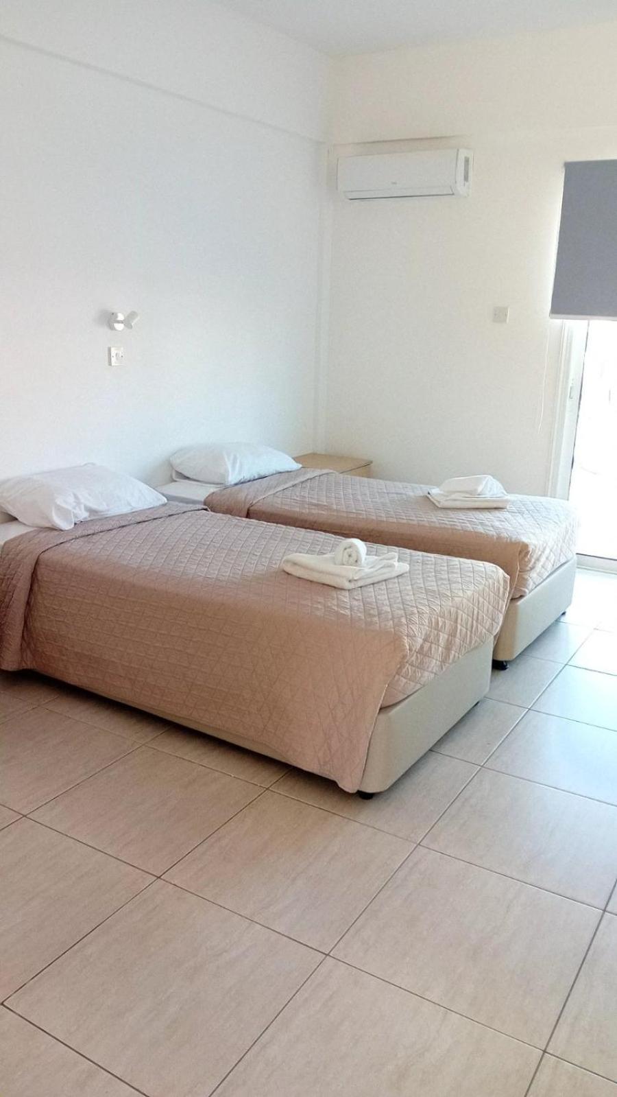 Napa Charles Apts Ajia Napa Zewnętrze zdjęcie