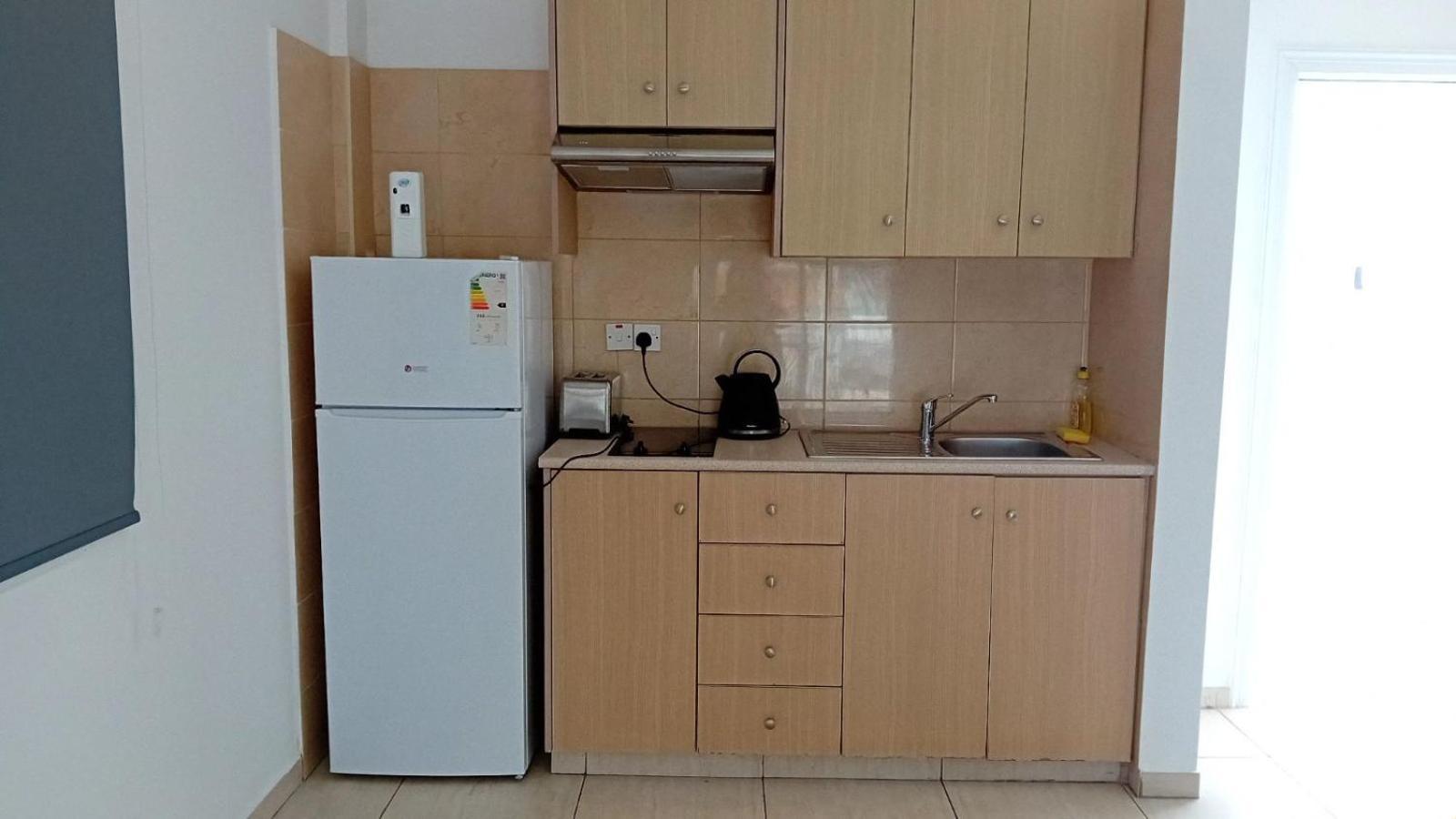 Napa Charles Apts Ajia Napa Zewnętrze zdjęcie