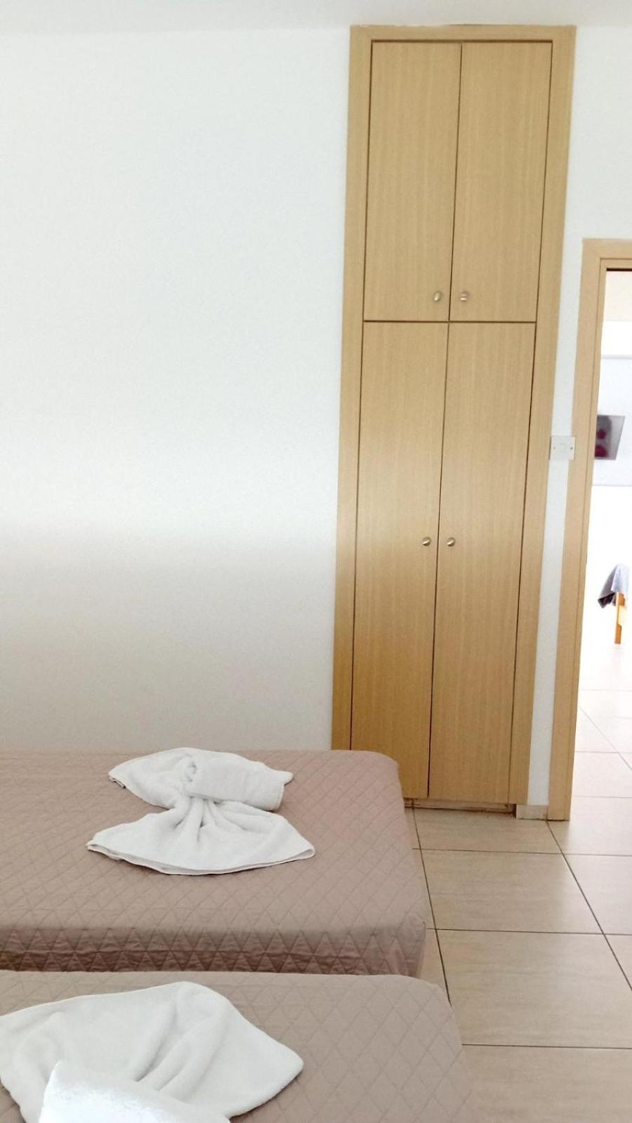 Napa Charles Apts Ajia Napa Zewnętrze zdjęcie